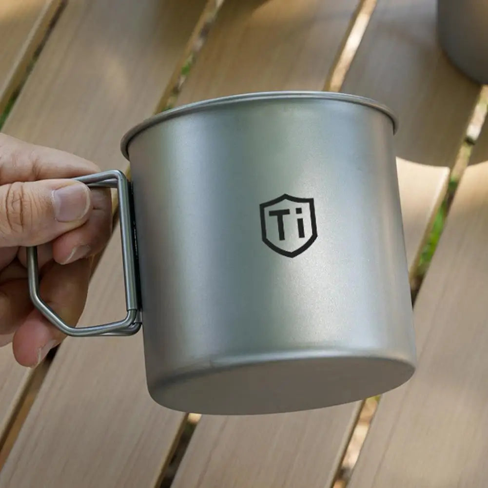 Mug/Tazza in Titanio Antibatterica Antimuffa con Coperchio - Campeggio