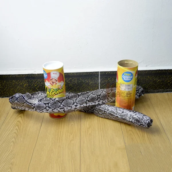 Scherzo Serpente nel Tubo Patatine Giocattolo a Molla Spaventoso