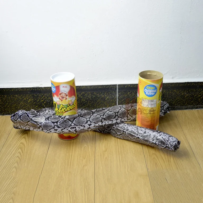 Scherzo Serpente nel Tubo Patatine Giocattolo a Molla Spaventoso