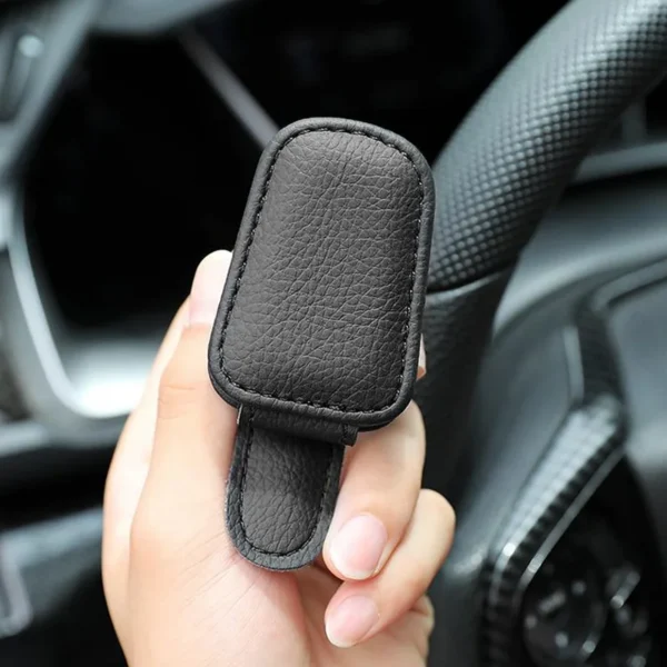 S719328072fb847a9a3b4164fa047965ca Porta Occhiali Auto in Pelle con Clip Parasole Supporto Occhiali da Sole