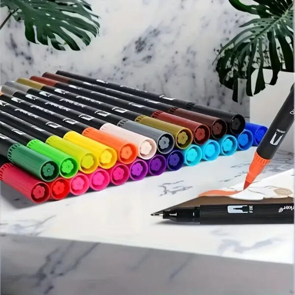 Set Pennarelli Acquerello Doppia Punta Pennello+Punta Fine 24 Colori Regalo Natale